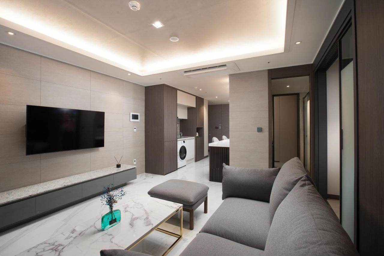 Utop Boutique Hotel&Residence Gwangju Metropolitan City Eksteriør billede